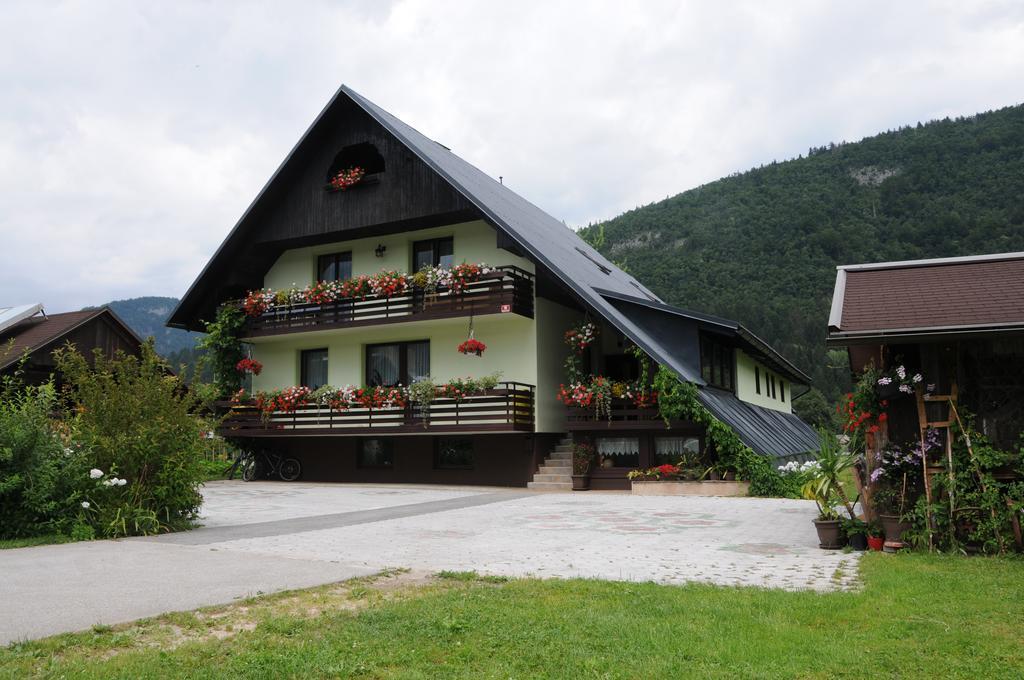 Apartments Zorc Bohinj Bagian luar foto